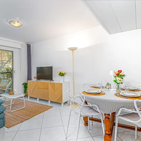 Daturas - Agreable 2 Pieces - Proche - Centre *